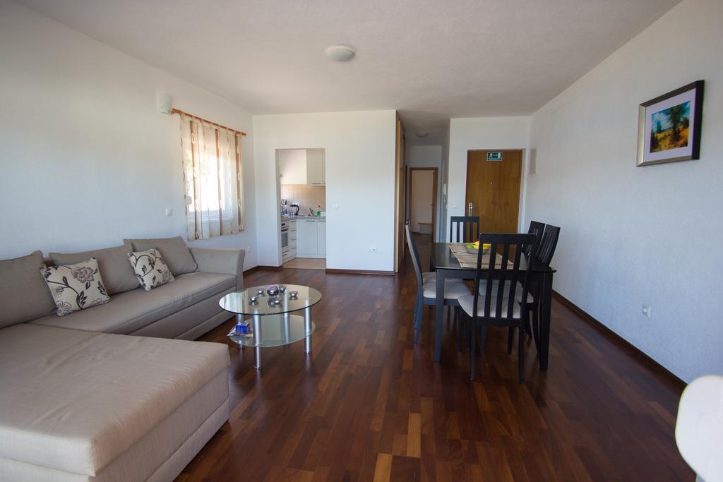 Apartments Kelic Trogir Bilik gambar