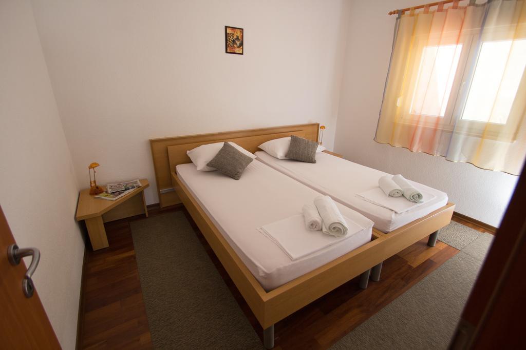 Apartments Kelic Trogir Bilik gambar